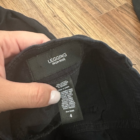 Black Jeans (2) - Picture 7 of 9